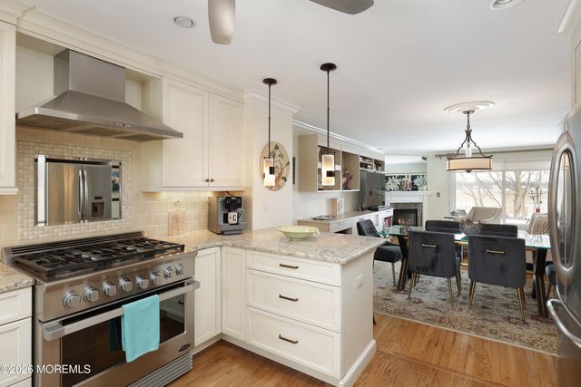 33 Chapin Avenue, Red Bank, NJ 07701