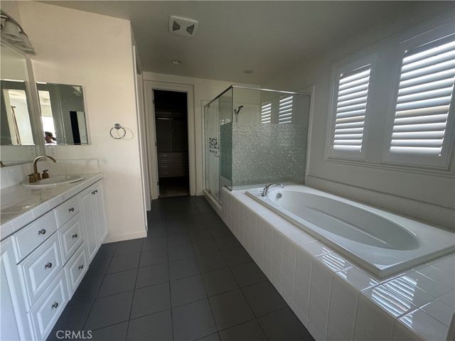 13 Dahlia, Lake Forest, CA 92630