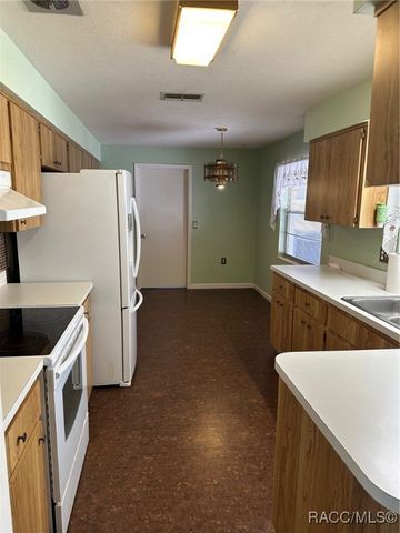 200 S Desoto Street, Beverly Hills, FL 34465