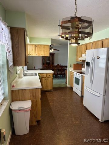 200 S Desoto Street, Beverly Hills, FL 34465