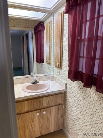 200 S Desoto Street, Beverly Hills, FL 34465