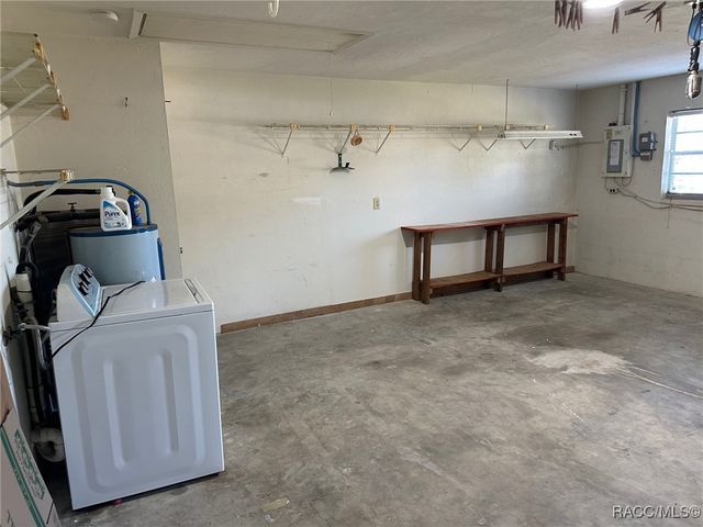 200 S Desoto Street, Beverly Hills, FL 34465