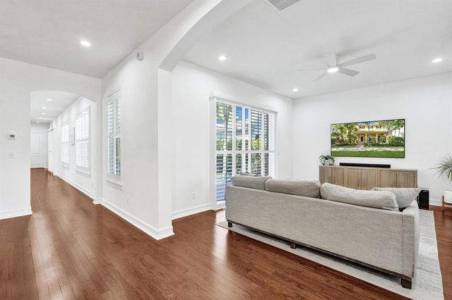 111 LEATHER LEAF Drive, Jupiter, FL 33458