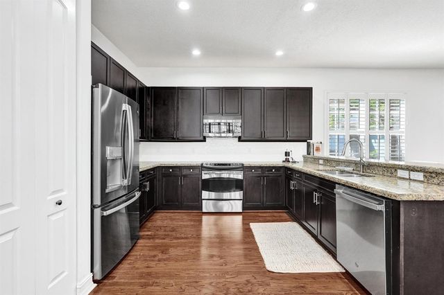 111 LEATHER LEAF Drive, Jupiter, FL 33458