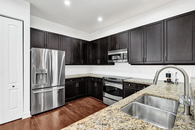 111 LEATHER LEAF Drive, Jupiter, FL 33458