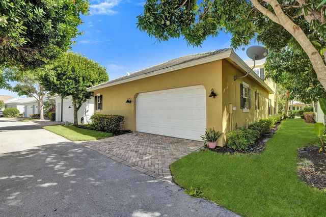 111 LEATHER LEAF Drive, Jupiter, FL 33458