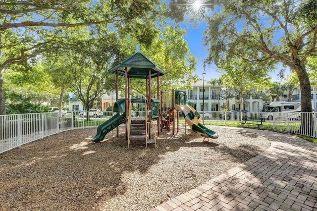111 LEATHER LEAF Drive, Jupiter, FL 33458