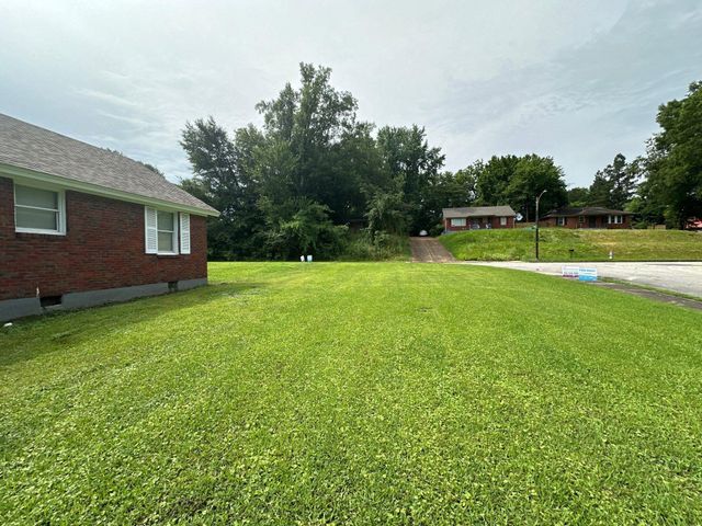 3276 ASHLAND ST, Memphis, TN 38127