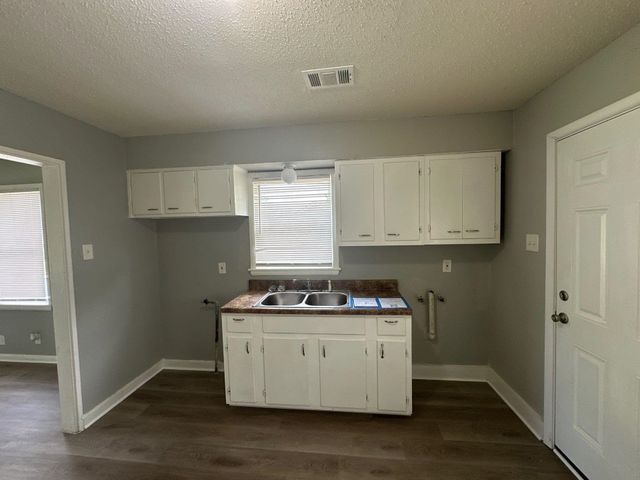 3276 ASHLAND ST, Memphis, TN 38127