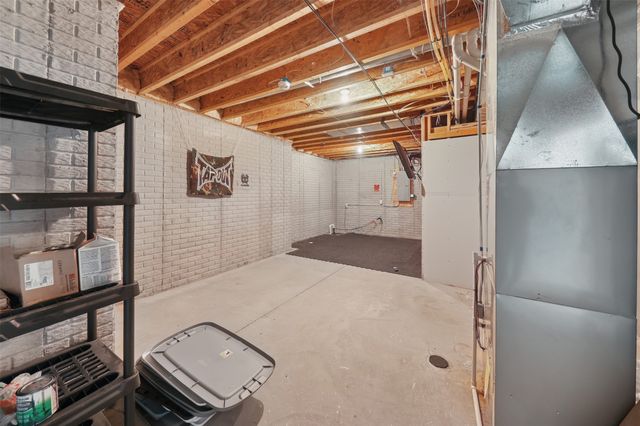 235 Emerson Lane, Waukee, IA 50263