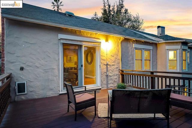 9332 Granada Ave, Oakland, CA 94605