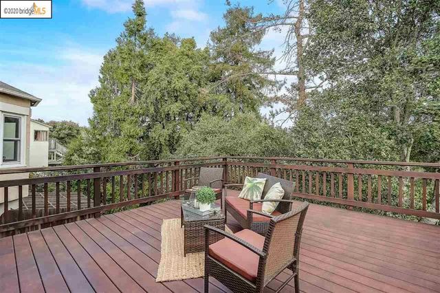 9332 Granada Ave, Oakland, CA 94605