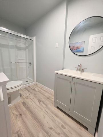 1043 Blaylock Circle S, Irving, TX 75061