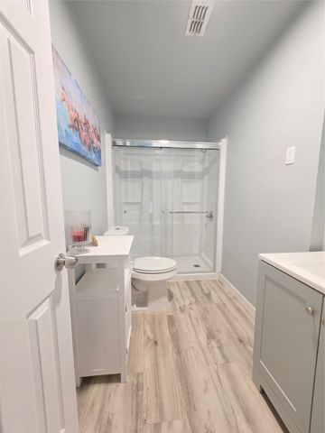 1043 Blaylock Circle S, Irving, TX 75061