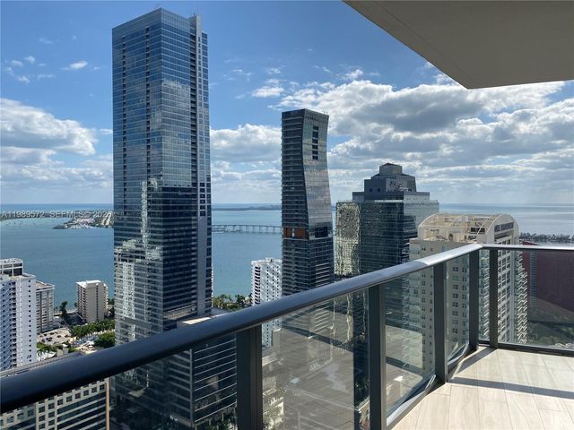 1300 S Miami Ave 4005, Miami, FL 33130