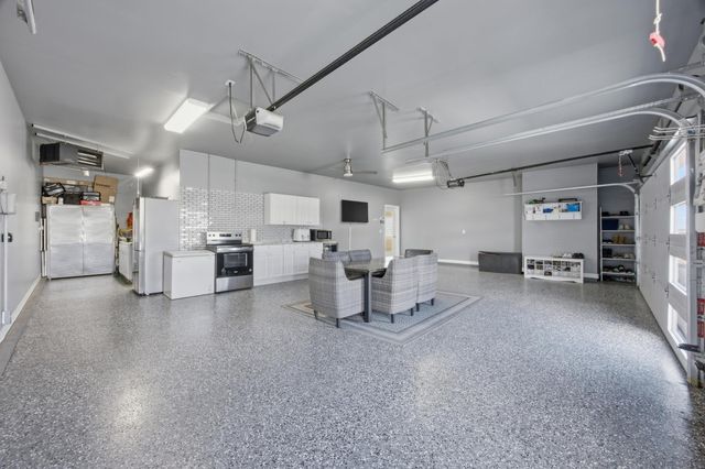 5651 43rd Street S, Fargo, ND 58104