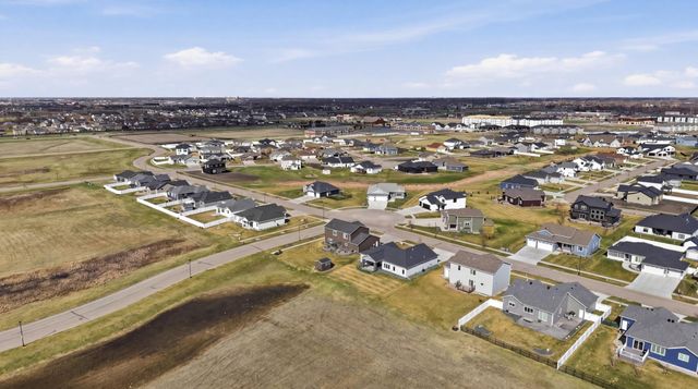5651 43rd Street S, Fargo, ND 58104