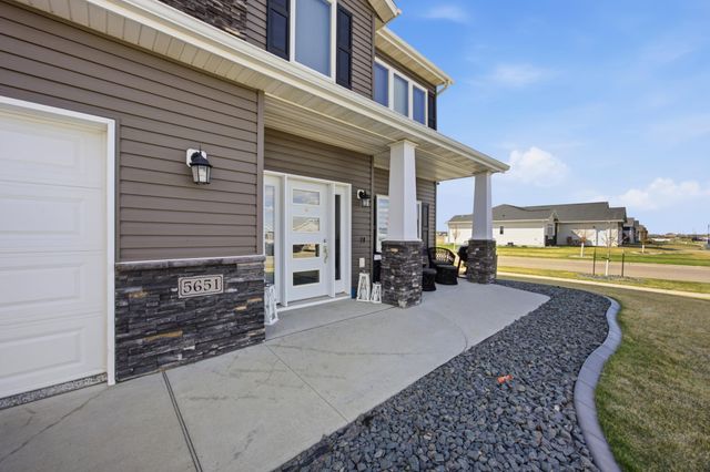 5651 43rd Street S, Fargo, ND 58104