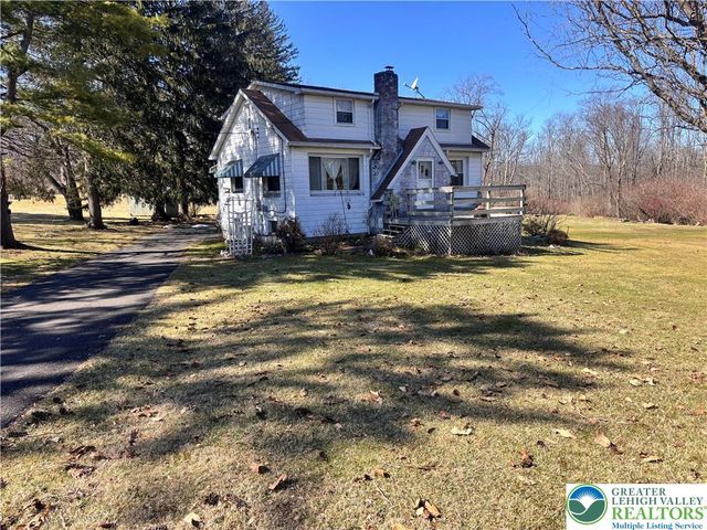 3236 Apples Church Road, Lower Saucon Twp, PA 18015