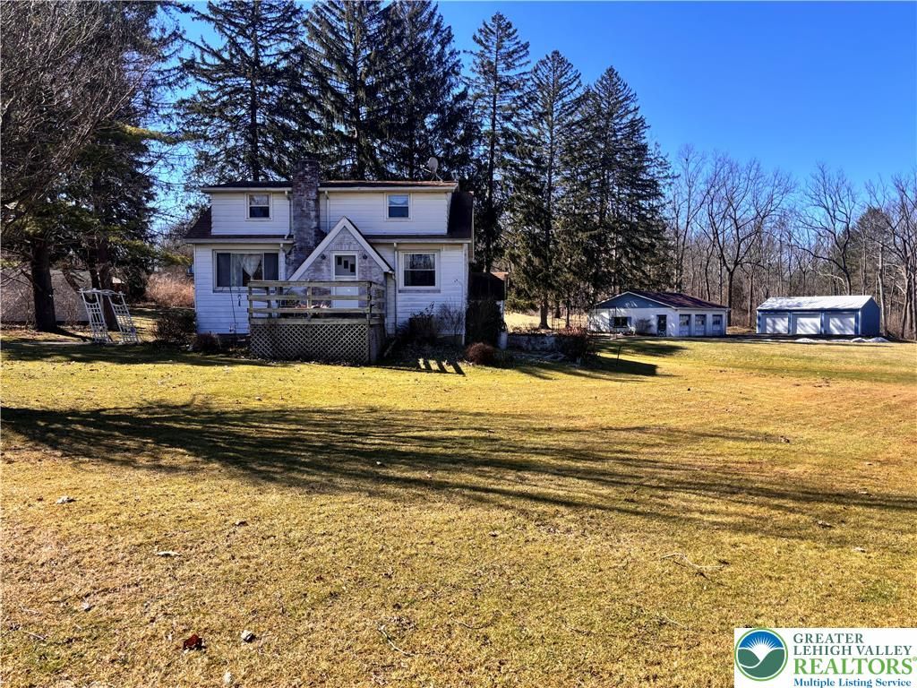 3236 Apples Church Road, Lower Saucon Twp, PA 18015