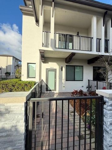 4485 NW 83rd Pkwy, Doral, FL 33166