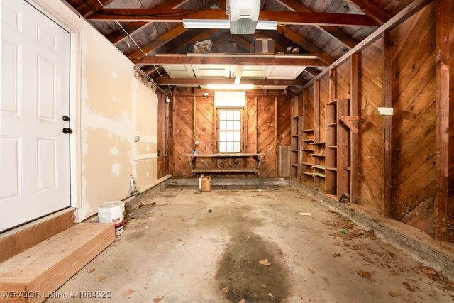 2104 Garner Lane, Fort Smith, AR 72901