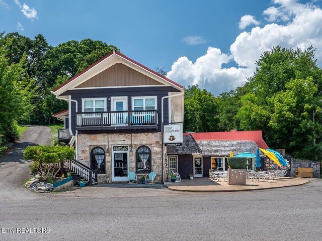 1A Cherohala Skyway, Tellico Plains, TN 37385