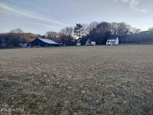 1A Cherohala Skyway, Tellico Plains, TN 37385