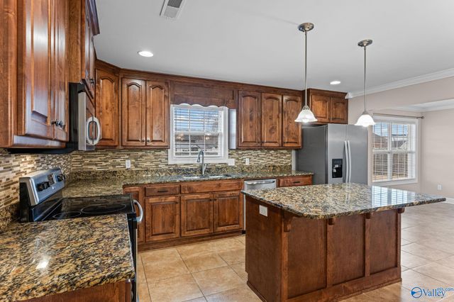 2724 Slate Drive, Huntsville, AL 35803