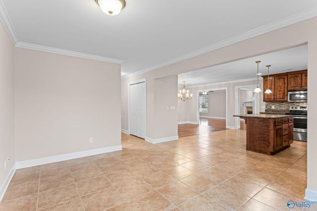 2724 Slate Drive, Huntsville, AL 35803