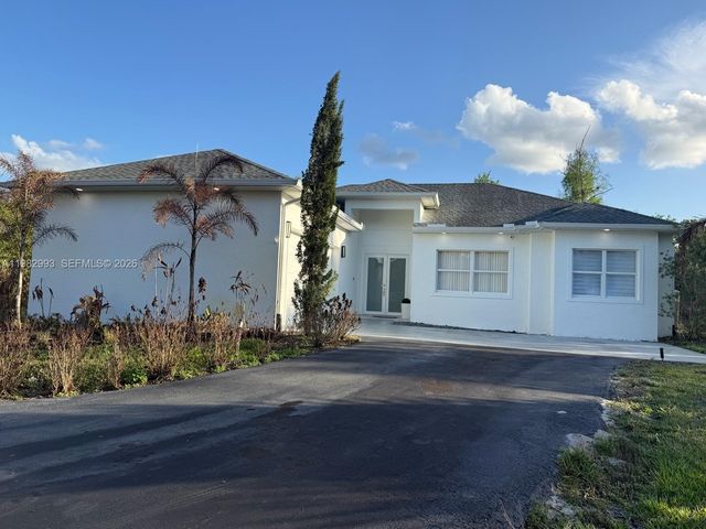 3646 28TH AVE SE, Naples, FL 34117