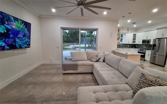 3646 28TH AVE SE, Naples, FL 34117