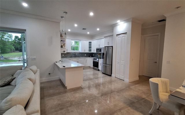 3646 28TH AVE SE, Naples, FL 34117