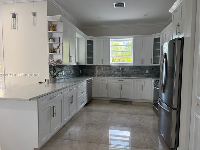 3646 28TH AVE SE, Naples, FL 34117