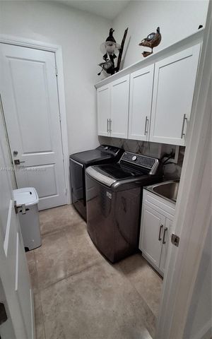 3646 28TH AVE SE, Naples, FL 34117