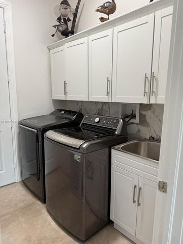 3646 28TH AVE SE, Naples, FL 34117