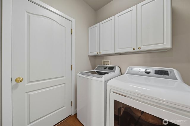 702 SE Creekside Drive, College Place, WA 99324