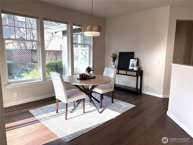 702 SE Creekside Drive, College Place, WA 99324