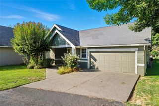 702 SE Creekside Drive, College Place, WA 99324