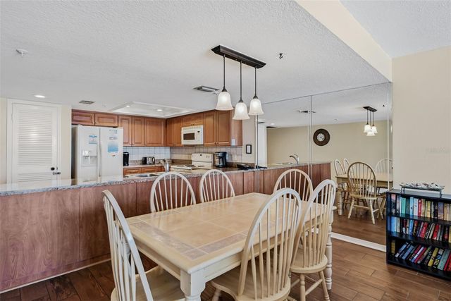 17200 GULF BOULEVARD 202, North Redington Beach, FL 33708