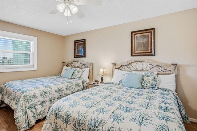 17200 GULF BOULEVARD 202, North Redington Beach, FL 33708