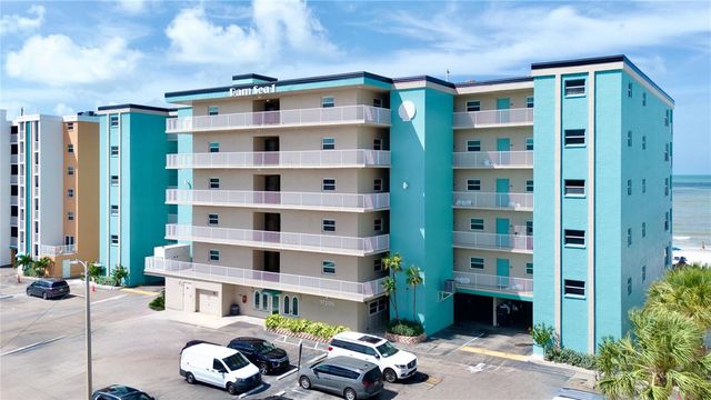 17200 GULF BOULEVARD 202, North Redington Beach, FL 33708