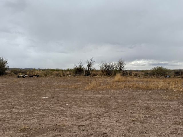 26 Bethel Road, Lemitar, NM 87823