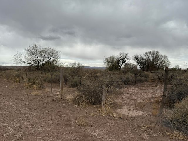 26 Bethel Road, Lemitar, NM 87823