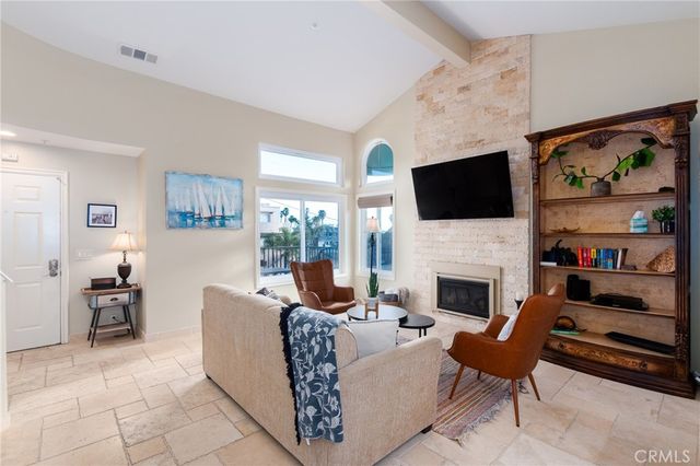 355 Ocean View Avenue 2, Pismo Beach, CA 93449