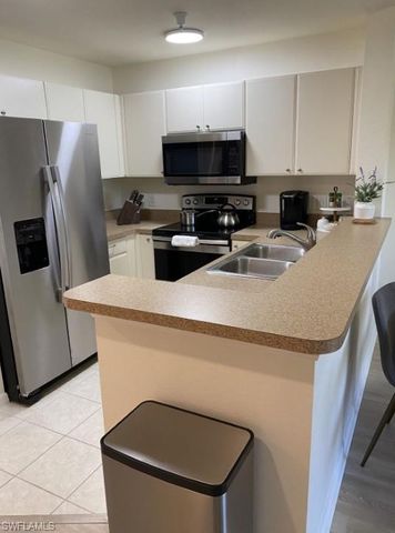 4430 Botanical Place CIR 303, Naples, FL 34112