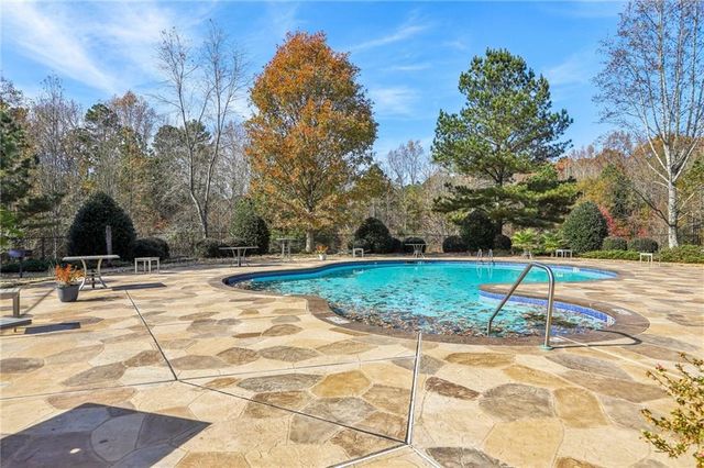 1465 Queens Lane, Alpharetta, GA 30004