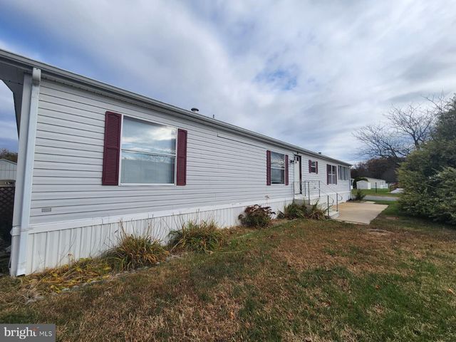 62 ELMWOOD DR, Smyrna, DE 19977