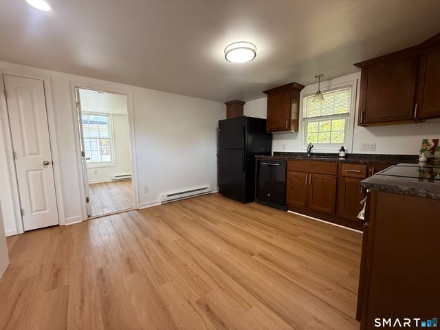 9 Brewer Street 3, New London, CT 06320