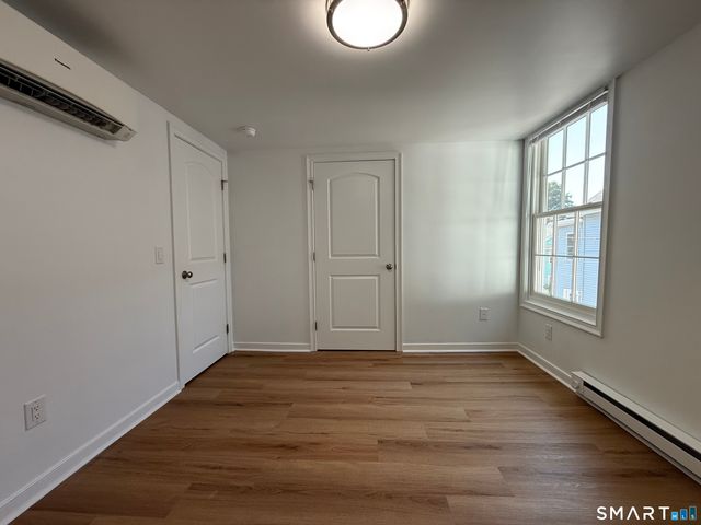 9 Brewer Street 3, New London, CT 06320
